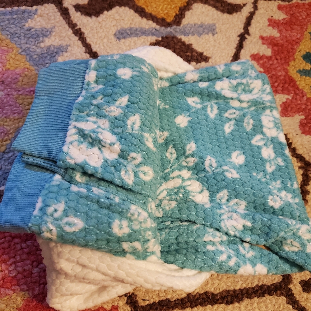 Serra 2 piece blue white fleece pajama set medium